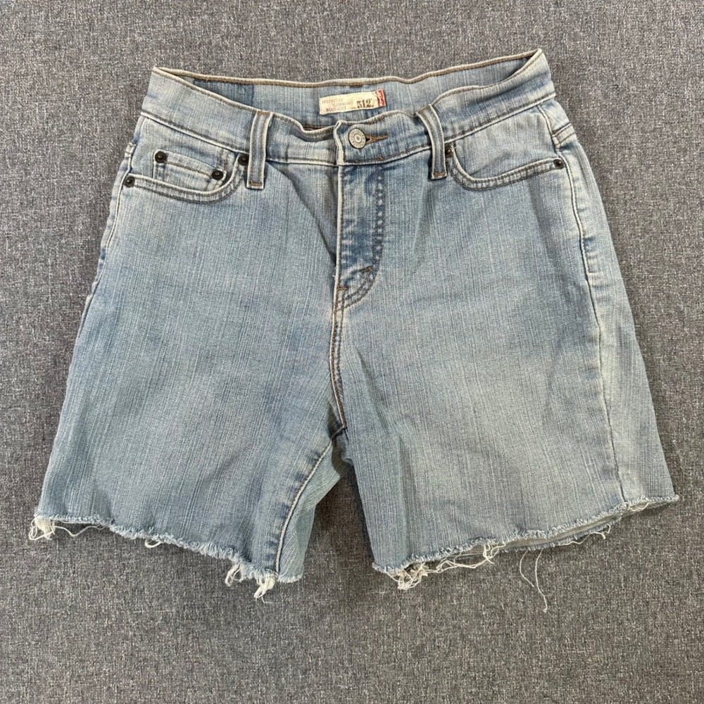 Levis 512 Slimming Jean Shorts Womens 4 Light Wash Denim Vintage Cut Off Y2K ☀️
